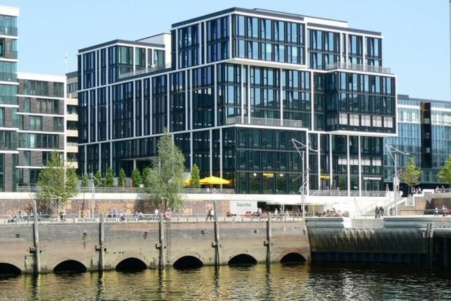 Hochschulgebäude im Hamburger Hafen