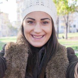 Schueler fragen 6 Porträtfoto einer Studentin